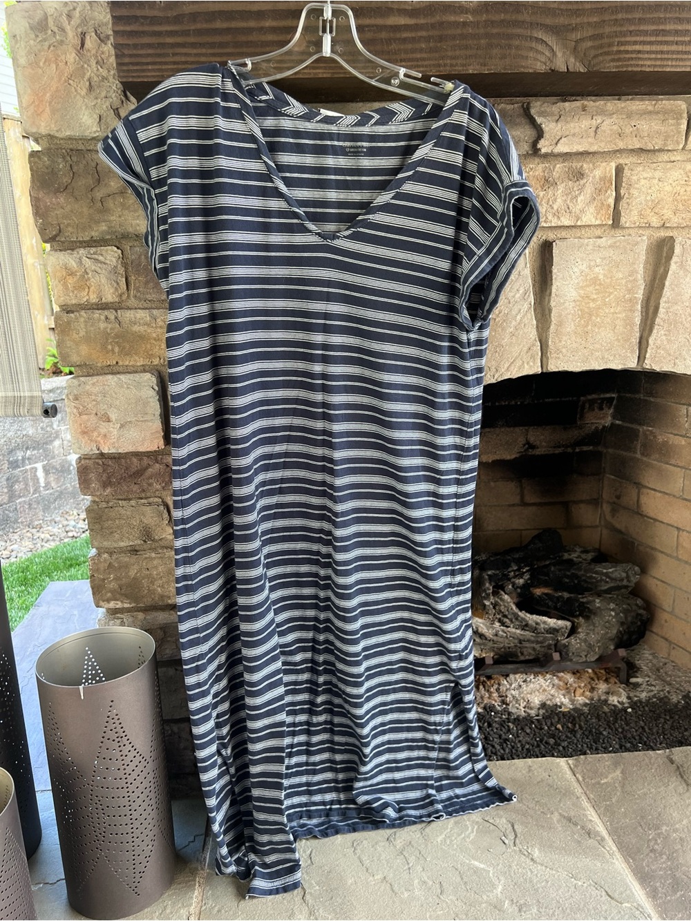 Garnet Hill Striped Navy & White V-Neck Maxi Dress Medium